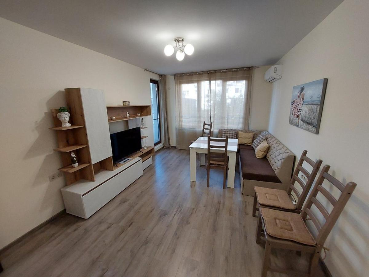 Апартаменти За Гости Делукс Burgas Extérieur photo
