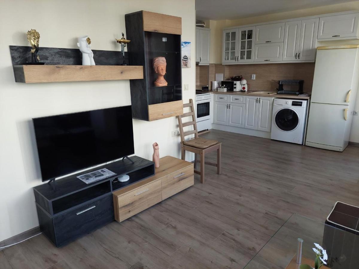 Апартаменти За Гости Делукс Burgas Extérieur photo