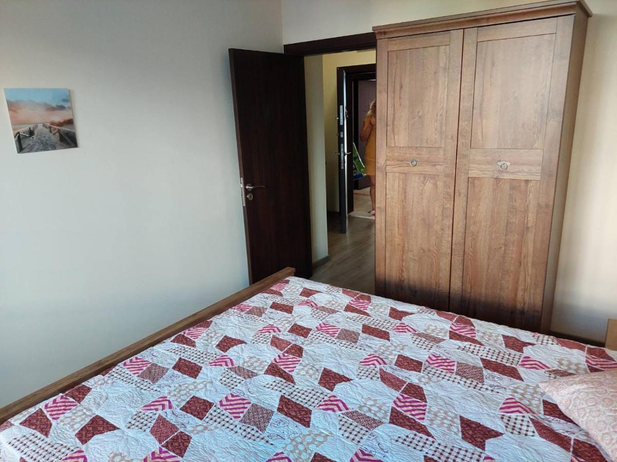 Апартаменти За Гости Делукс Burgas Extérieur photo