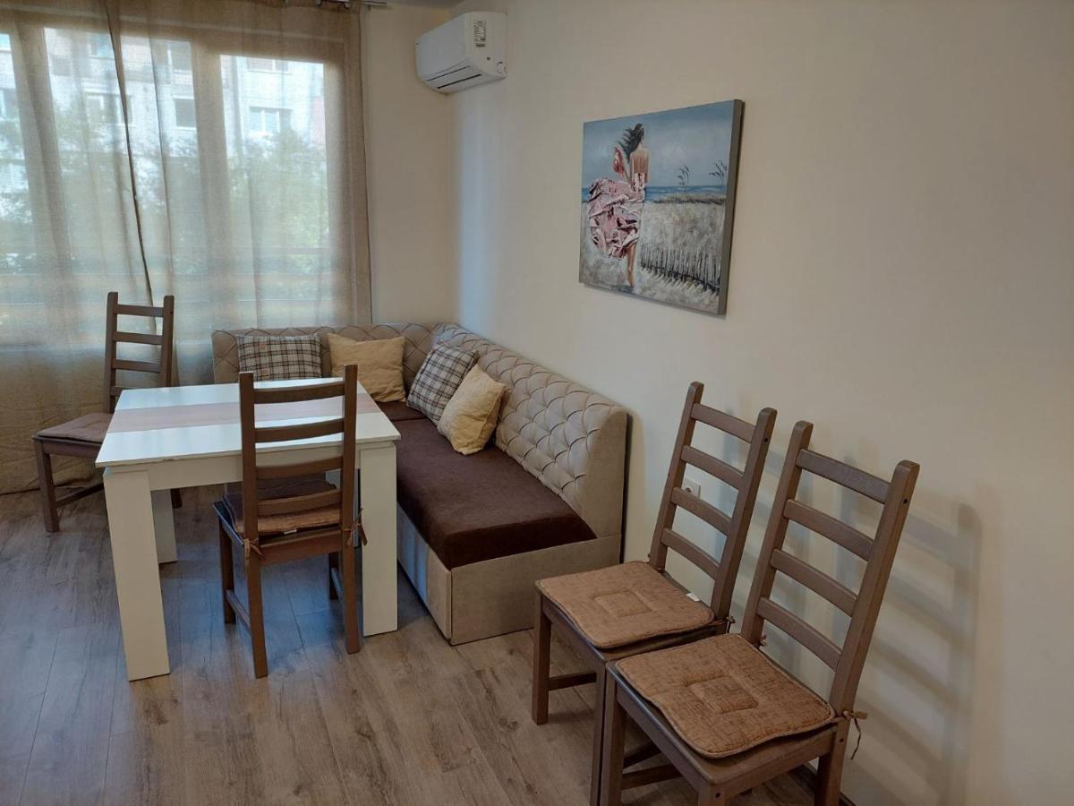 Апартаменти За Гости Делукс Burgas Extérieur photo