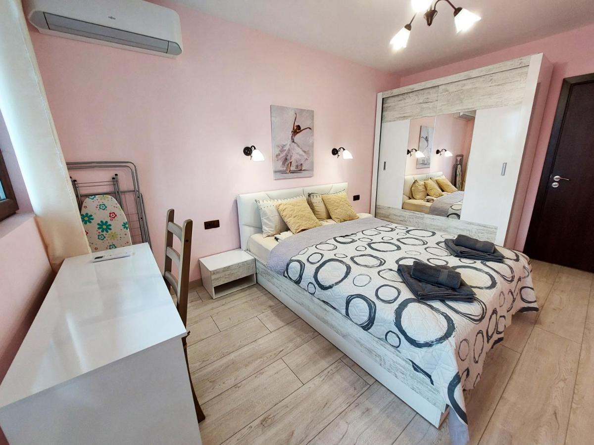 Апартаменти За Гости Делукс Burgas Extérieur photo