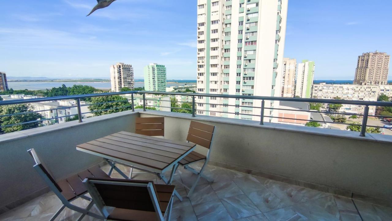 Апартаменти За Гости Делукс Burgas Extérieur photo