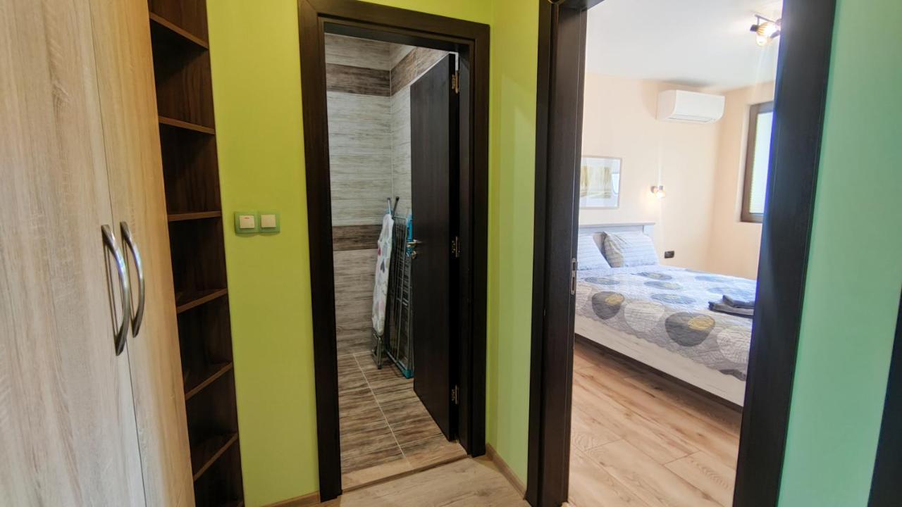 Апартаменти За Гости Делукс Burgas Extérieur photo